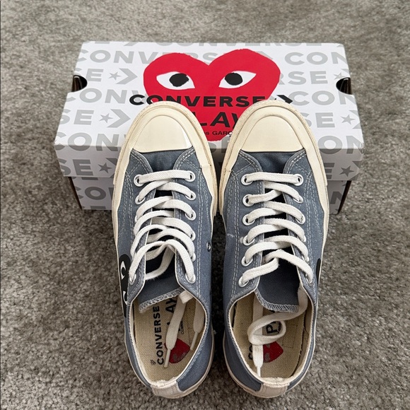 Comme des Garçons PLAY
CdG PLAY x Converse Chuck Taylor All Star LowTop Sneakers - Picture 9 of 9